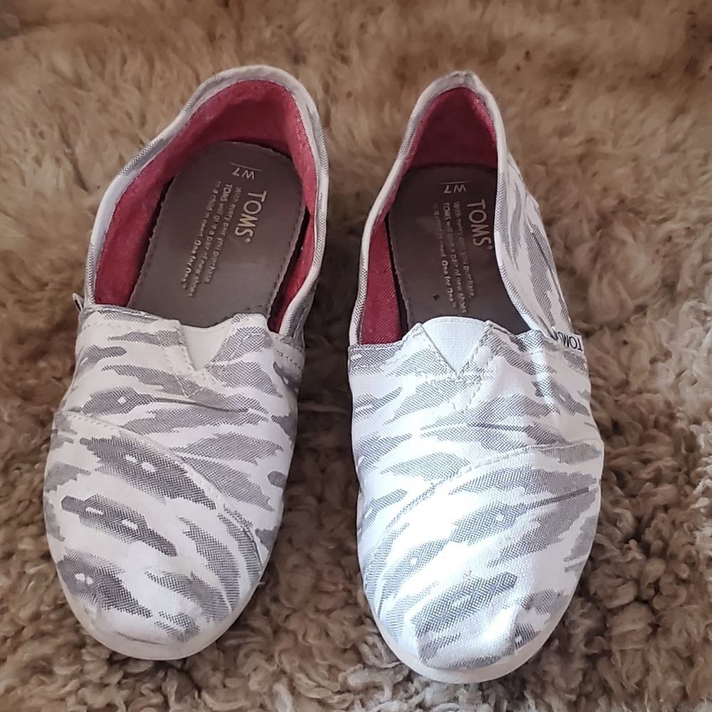 Womens Toms